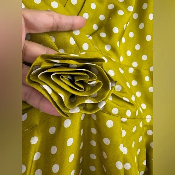 J. Crew 100% Silk Polka Dot V-Neck Sheath Dress Chartreuse Sz 4 - Picture 6 of 8